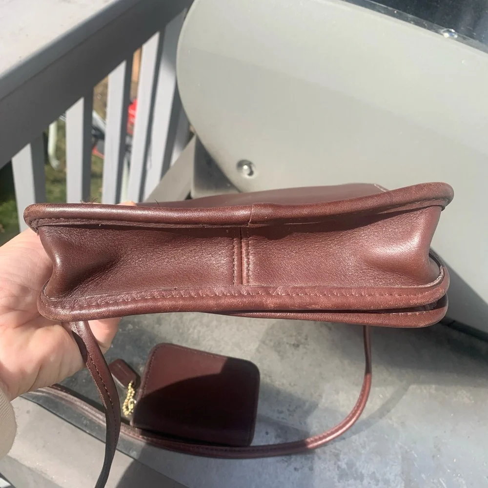 Coach 9620 Vintage Compact Pouch Crossbody